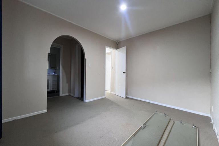 Photo of property in 1 Matuku Place, Papatoetoe, Auckland, 2025