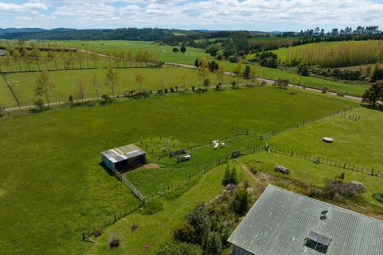 Photo of property in 33 Signal Road, Okaihau, 0475