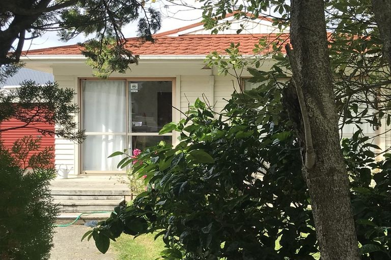 Photo of property in 1 Sunshine Rise, Raglan, 3225