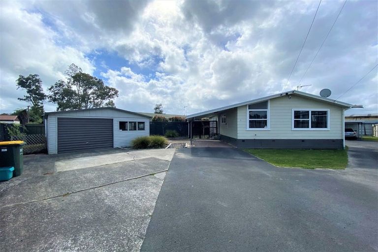 Photo of property in 18 Filmer Place, Melville, Hamilton, 3206