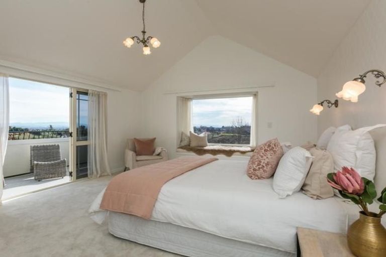 Photo of property in 130 Margaret Avenue, Havelock North, 4130