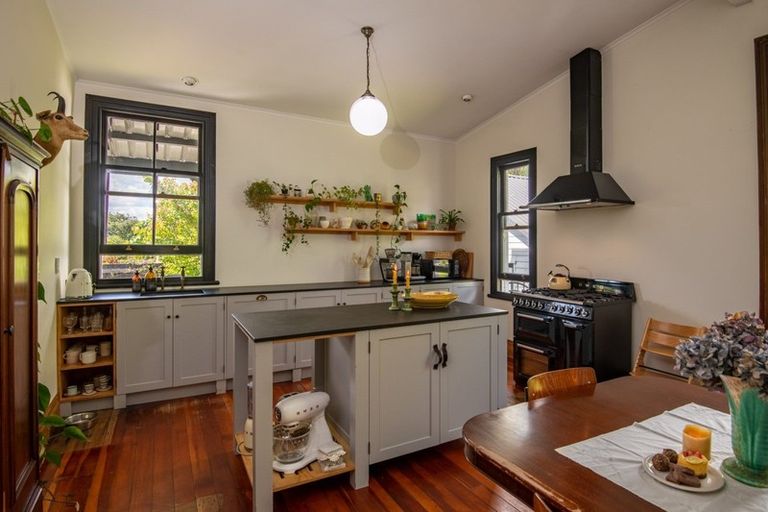 Photo of property in 57 Carlyle Street, Leamington, Cambridge, 3432