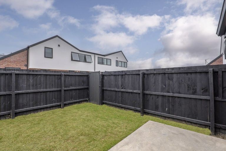 Photo of property in 1/21 Montreal Street, Sydenham, Christchurch, 8023