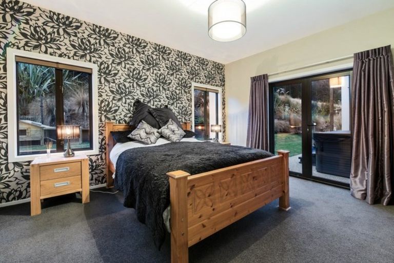 Photo of property in Butel Park, 67 Essex Avenue, Arrowtown, 9302