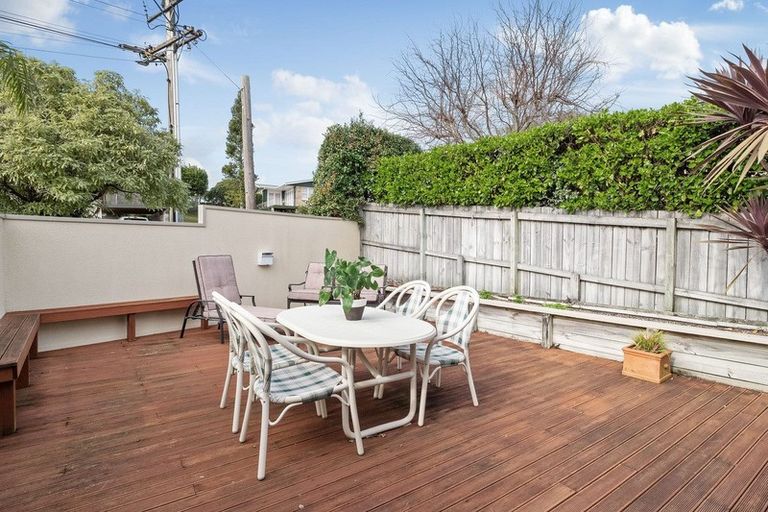 Photo of property in 29 Andrew Place, Otumoetai, Tauranga, 3110