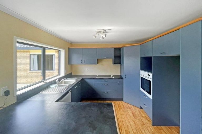 Photo of property in 10 Mckenzie Place, Rototuna North, Hamilton, 3210