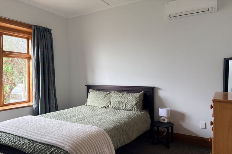 Photo of property in 24 Lyndhurst Street, Takaro, Palmerston North, 4412