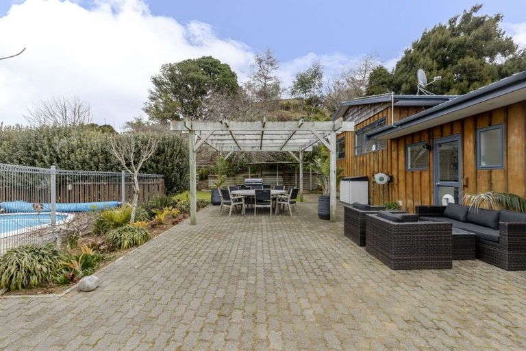 Photo of property in 1a Lismore Street, Strandon, New Plymouth, 4312