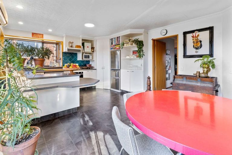 Photo of property in 18 Waenga Drive, Cromwell, 9310