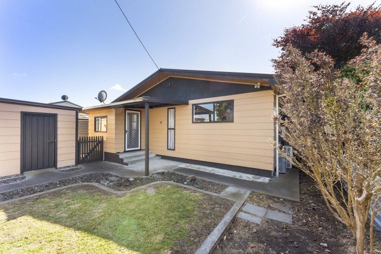 Photo of property in 16 Prince Street, Gonville, Whanganui, 4501