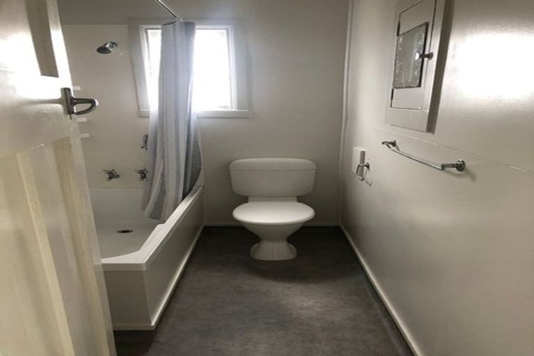 Photo of property in 21 Disley Street, Highbury, Wellington, 6012