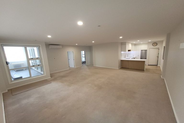 Photo of property in Stadium Garden Flats, 315/107 Thorndon Quay, Pipitea, Wellington, 6011