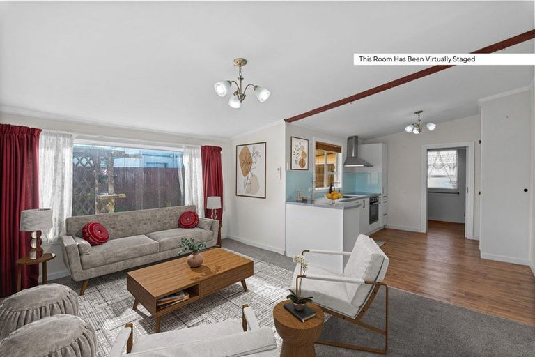 Photo of property in 10/93 Racecourse Road, Sockburn, Christchurch, 8042