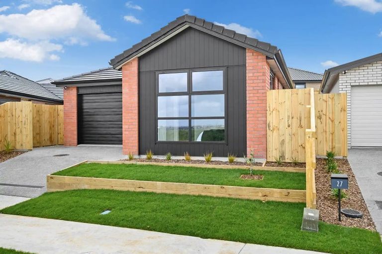 Photo of property in 23 Scenic Rise, Rototuna North, 3281