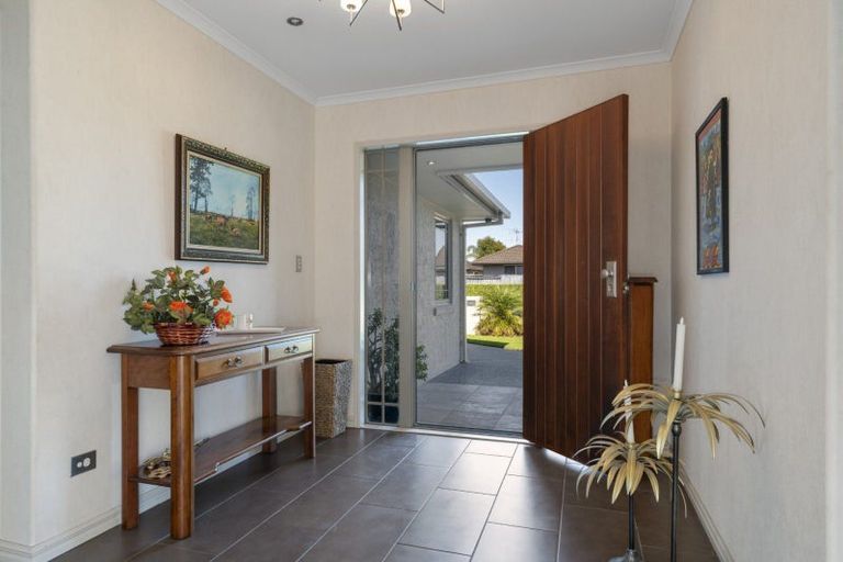 Photo of property in 23 Inverness Drive, Pyes Pa, Tauranga, 3112