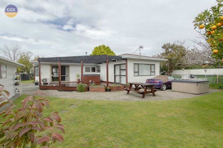 Photo of property in 44 Bill Hercock Street, Pirimai, Napier, 4112