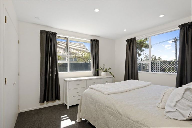 Photo of property in 464 Marine Parade, South New Brighton, Christchurch, 8062