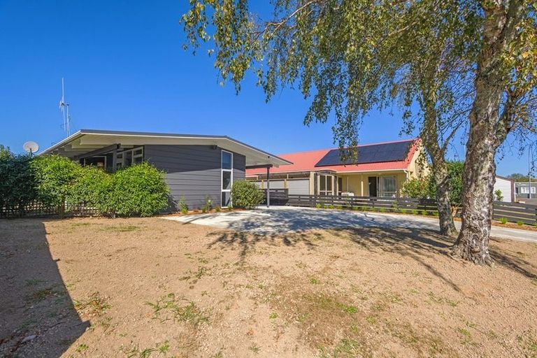 Photo of property in 4 Viscount Place, West End, Palmerston North, 4412