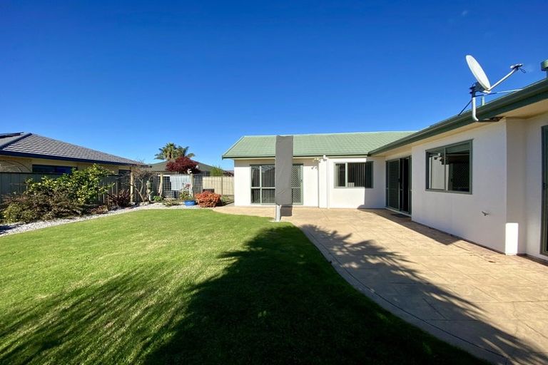 Photo of property in 9 Flemington Place, Taradale, Napier, 4112