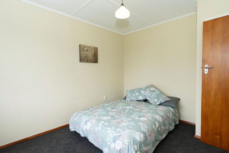 Photo of property in 36 Ladys Mile, Foxton, 4814