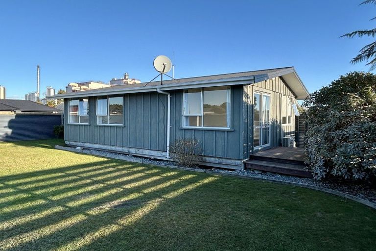 Photo of property in 56 Hoffman Street, Hokitika, 7810