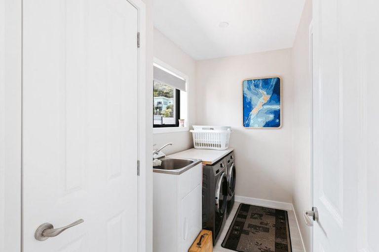 Photo of property in 26 Harbour View Road, Omokoroa, 3114