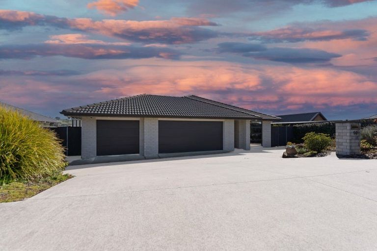 Photo of property in 16 Lippiatt Crescent, Pokeno, 2402