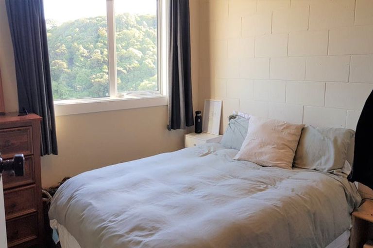 Photo of property in 107 Dowse Drive, Maungaraki, Lower Hutt, 5010