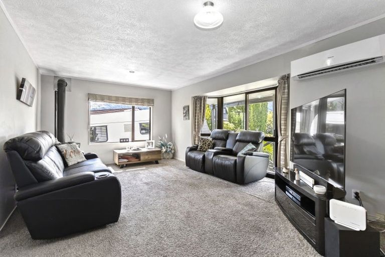 Photo of property in 16 Grace Avenue, Te Aroha, 3320