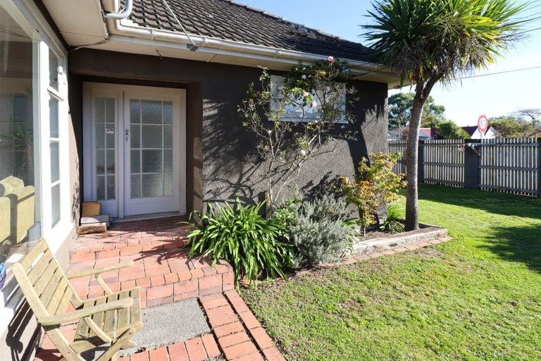 Photo of property in 183 High Street South, Carterton, 5713