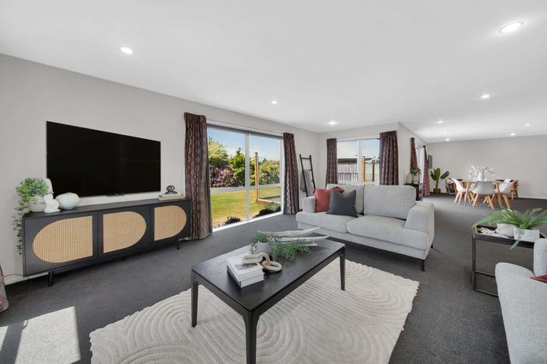 Photo of property in 16 Sterling Crescent, Kaiapoi, 7630