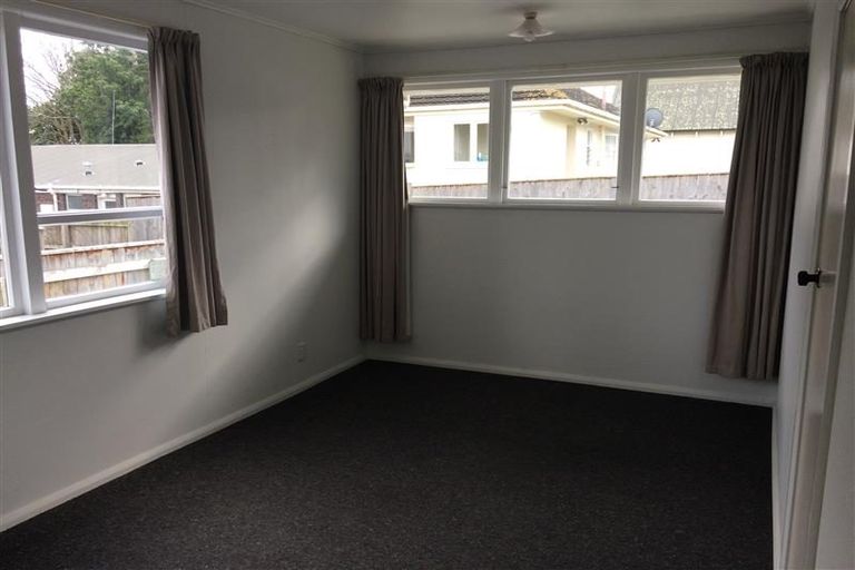 Photo of property in 73e Heretaunga Street, Palmerston North, 4414