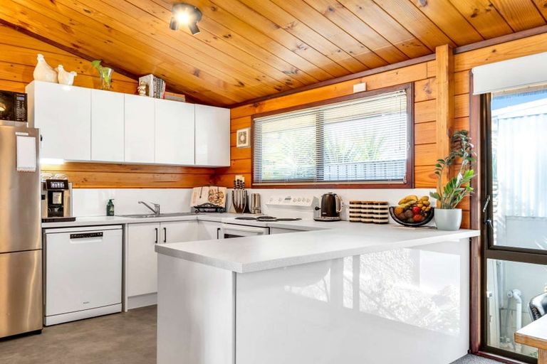 Photo of property in 55 Devon Street, Glenholme, Rotorua, 3010