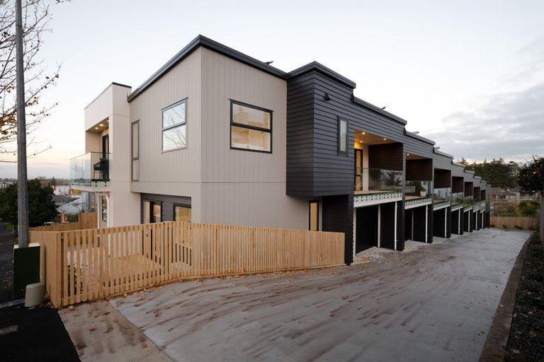 Photo of property in 143 Clarence Street, Hamilton Lake, Hamilton, 3204