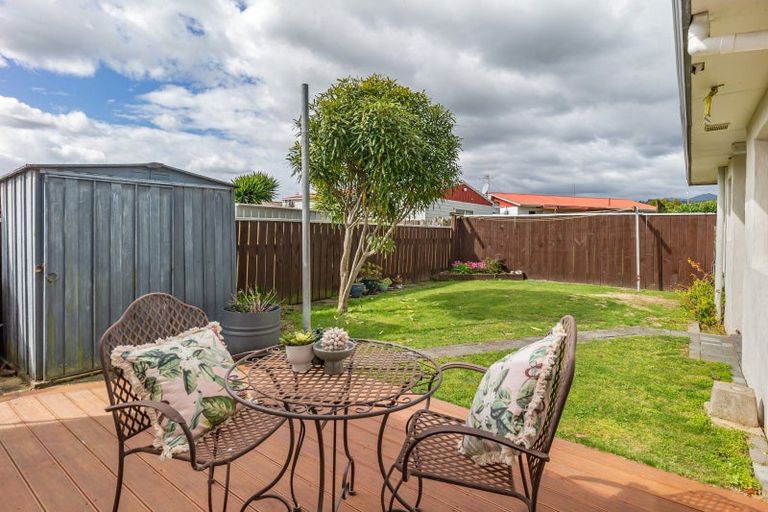 Photo of property in 174b Bartholomew Road, Levin, 5510