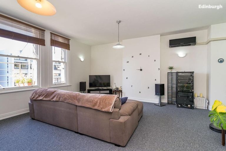 Photo of property in 2/31 Dowling Street, Dunedin Central, Dunedin, 9016