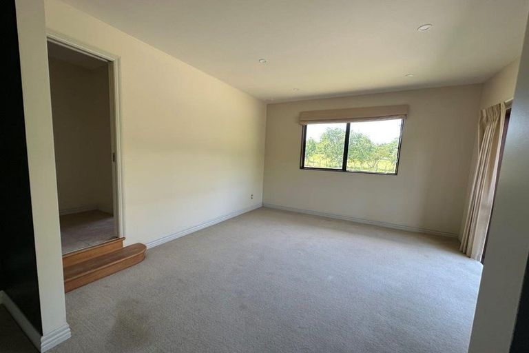 Photo of property in 11 Whiteways Drive, Dairy Flat, Albany, 0792