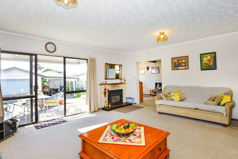 Photo of property in 218 Tudor Avenue, Mayfair, Hastings, 4122