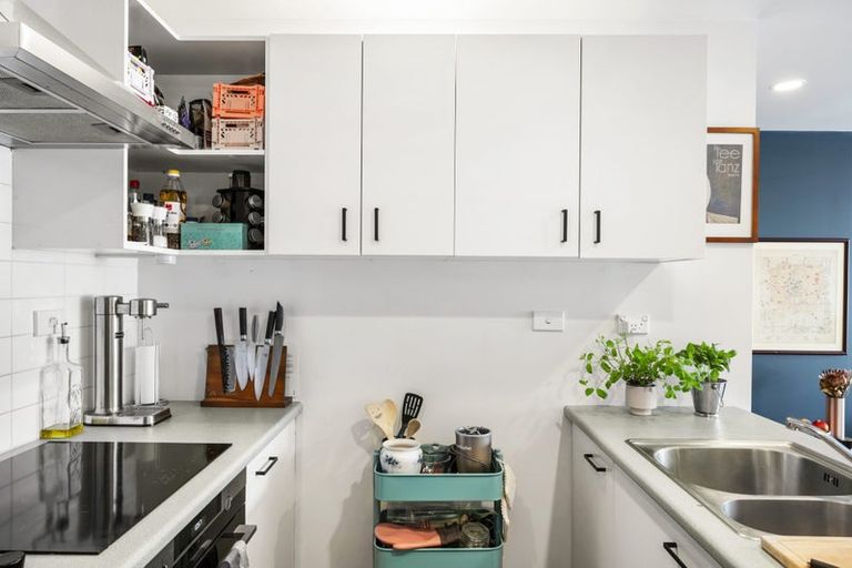 Photo of property in Atlas House, 16a/22 Ghuznee Street, Te Aro, Wellington, 6011