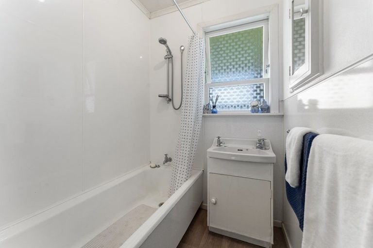 Photo of property in 149 Winchester Street, Levin, 5510