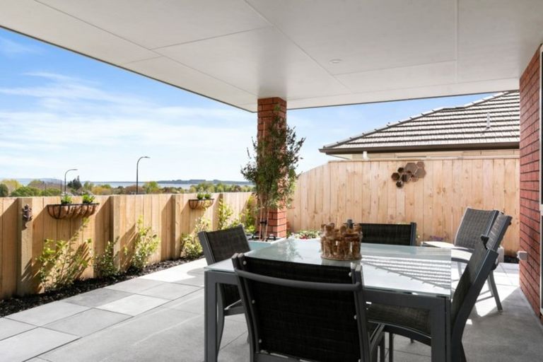 Photo of property in 89 Bert Wall Drive, Omokoroa, 3114