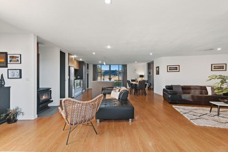 Photo of property in 9 Sunhaven Cove, Cromwell, 9310