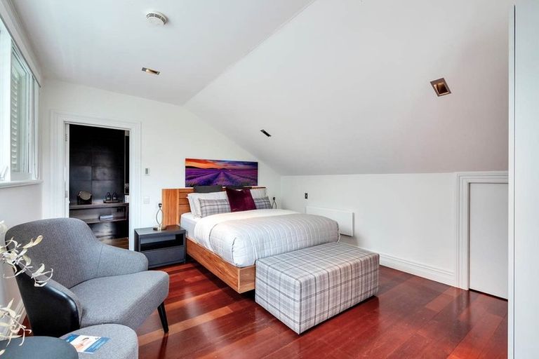 Photo of property in 15 Arawa Avenue, Devonport, Auckland, 0624