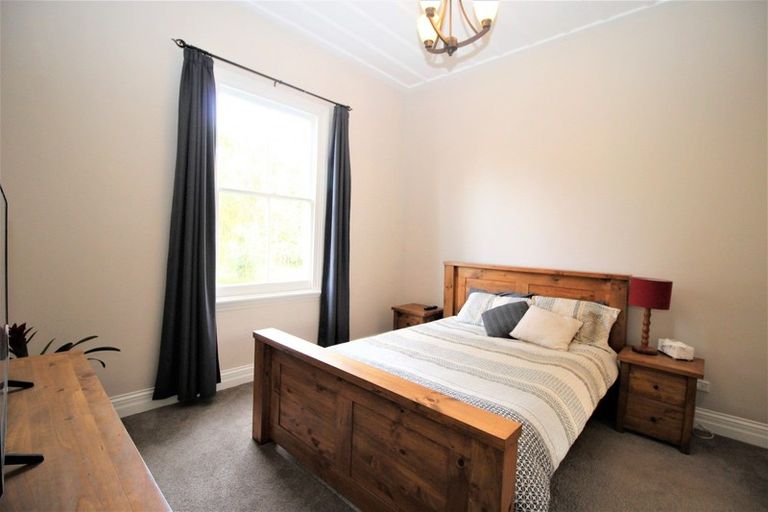 Photo of property in 38 Gladstone Street, Woodville, 4920