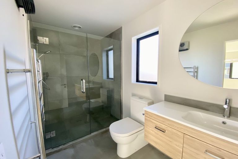 Photo of property in 2/102 Strickland Street, Sydenham, Christchurch, 8023