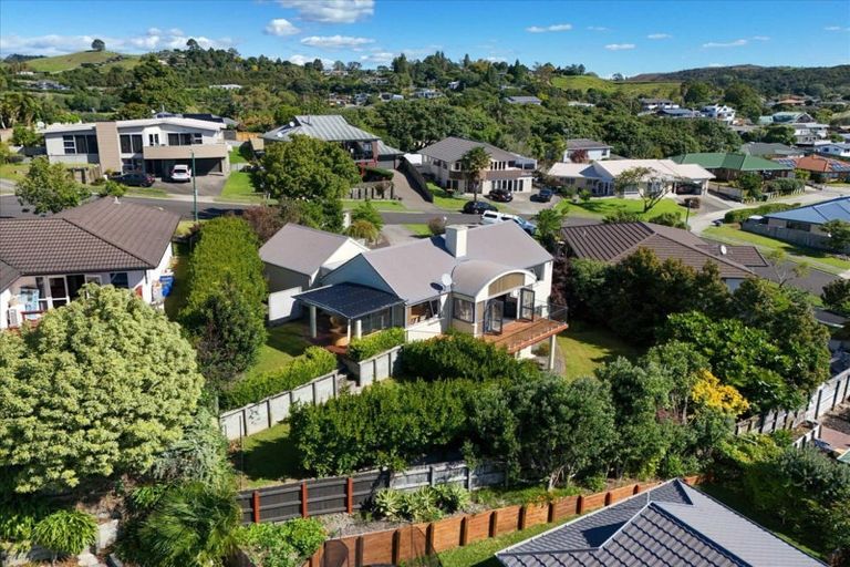 Photo of property in 9 Astor Place, Welcome Bay, Tauranga, 3112