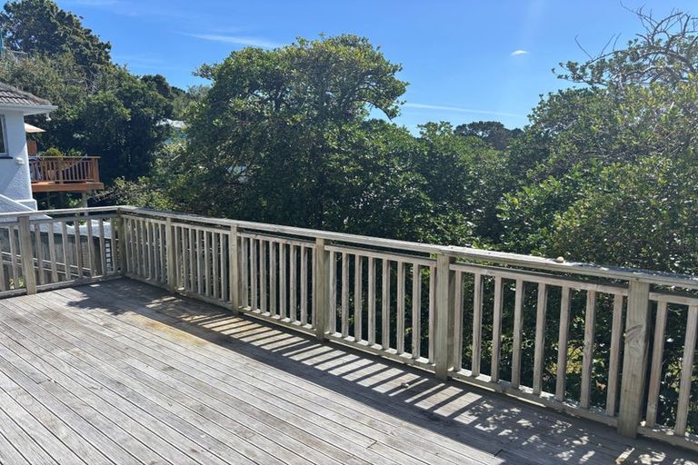 Photo of property in 30a Sutherland Crescent, Melrose, Wellington, 6023