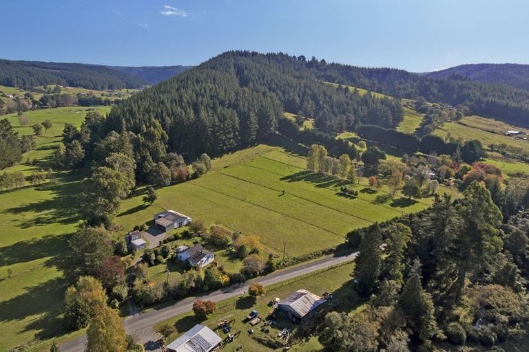 Photo of property in 405 Pigeon Valley Road, Pigeon Valley, Wakefield, 7096