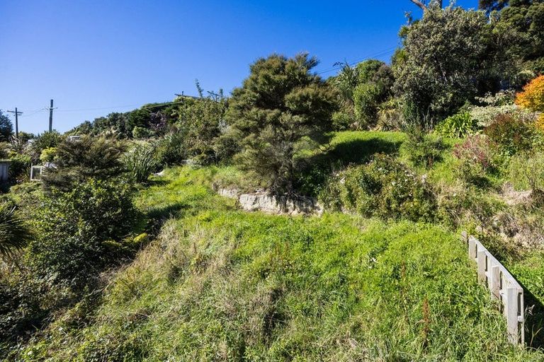 Photo of property in 74 Oxley Crescent, Broad Bay, Dunedin, 9014