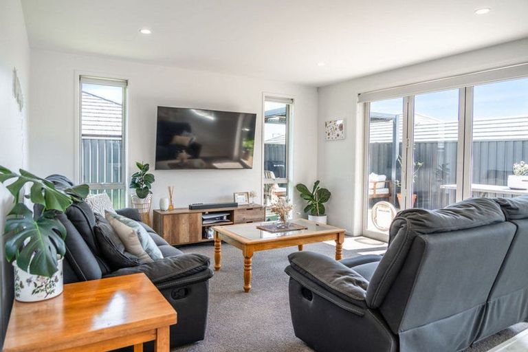 Photo of property in 106 Sentinel Avenue, Omokoroa, 3114